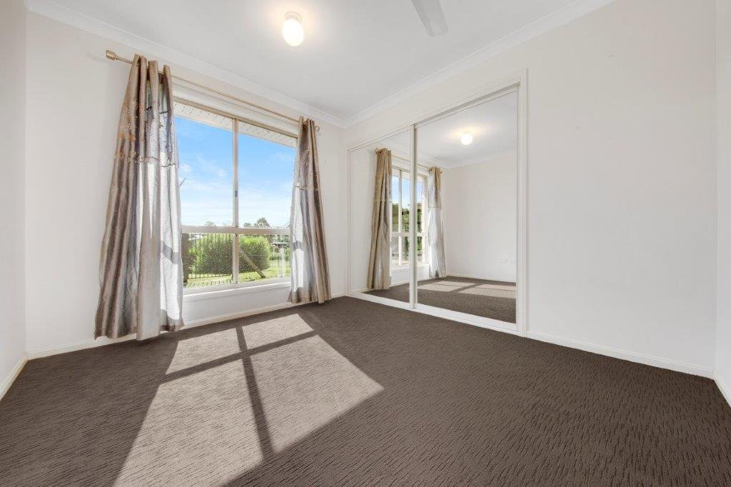 90 Leferink Road BENARABY 15