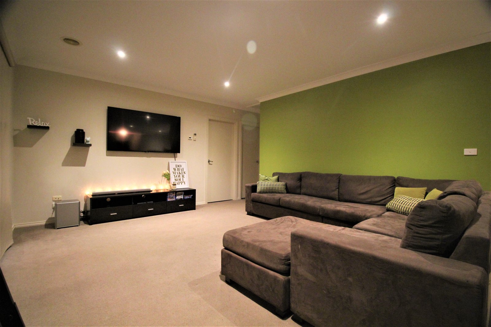 Gallery: 90 Leigh Drive
