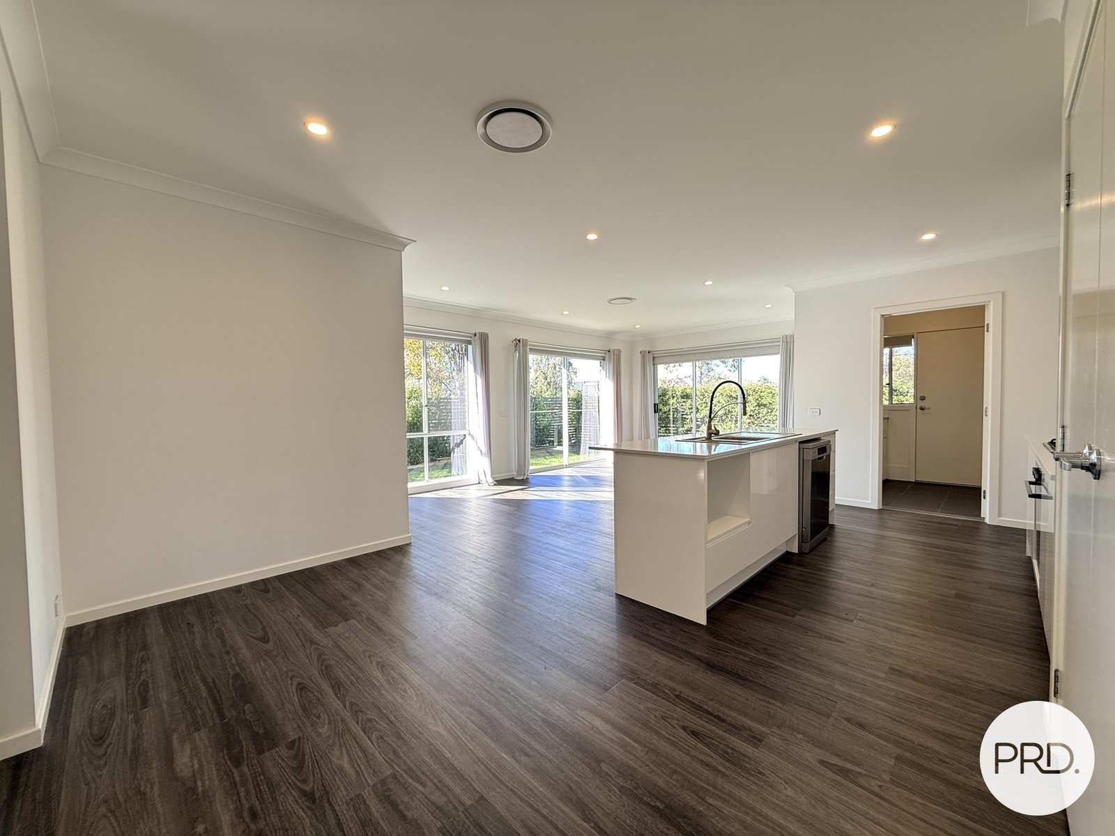 90 Mary Street GOOGONG 3