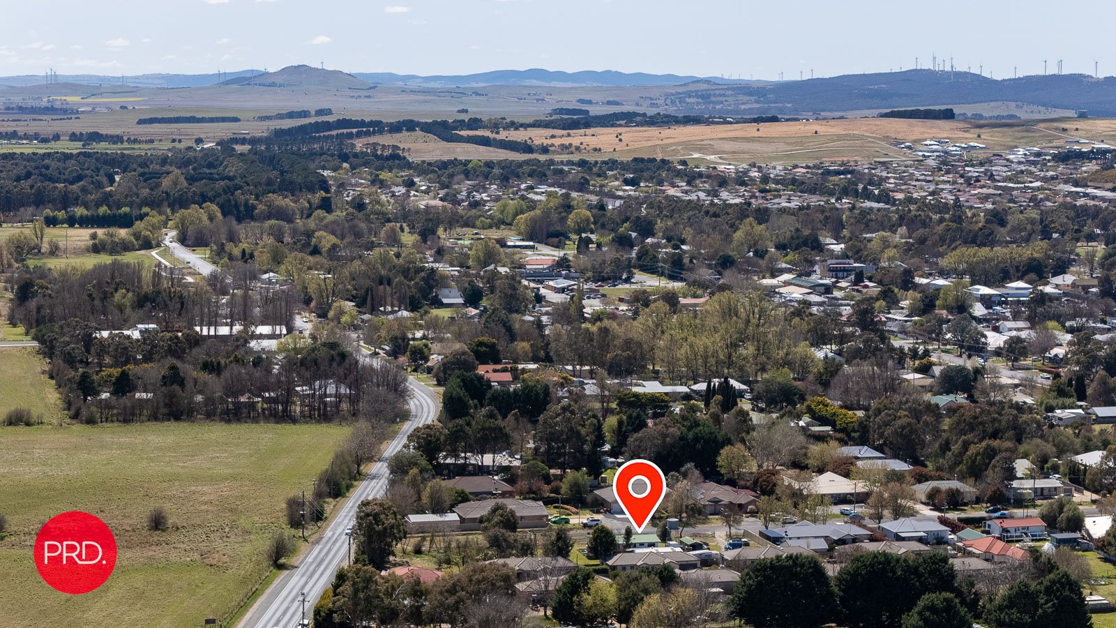 90 Molonglo Street BUNGENDORE 4