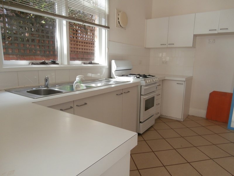 Gallery: 90 Nelson Road