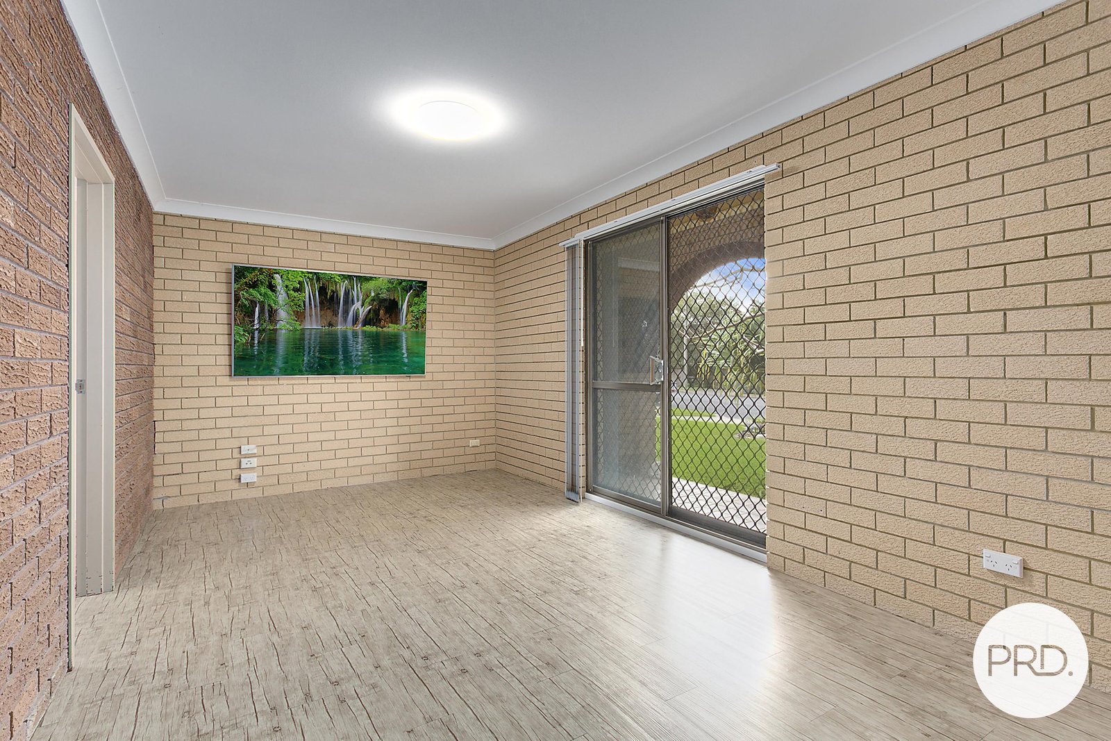 90 Norman Street LAURIETON 11