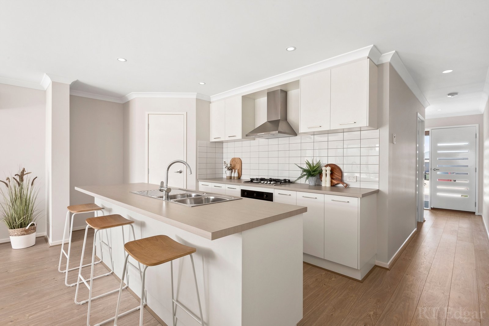 Real Estate and Property in 90 Opal Drive, Leopold, VIC