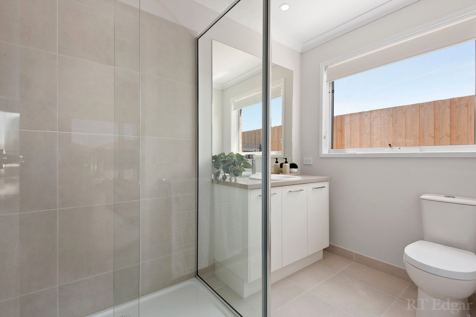 Real Estate and Property in 90 Opal Drive, Leopold, VIC