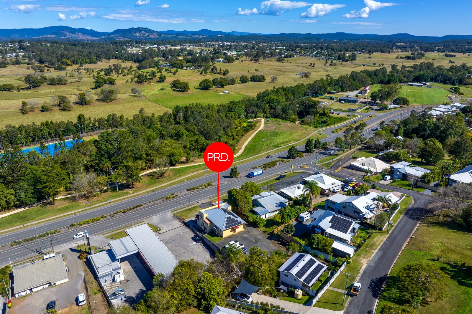 90 River Road GYMPIE 13