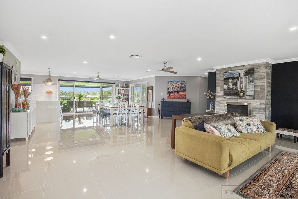 90 River Road WINDELLA 4