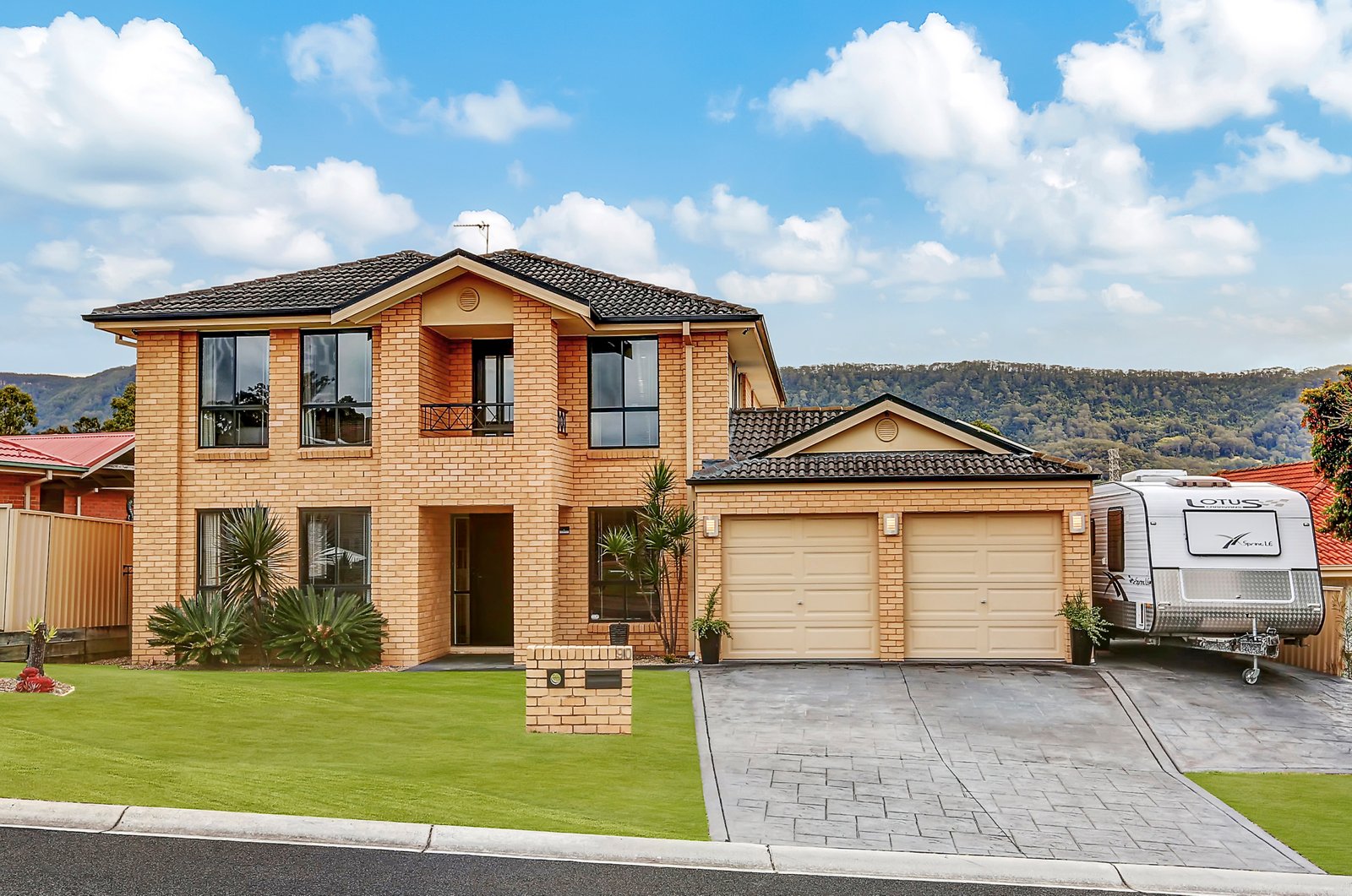 90 Robins Creek Drive HORSLEY 1