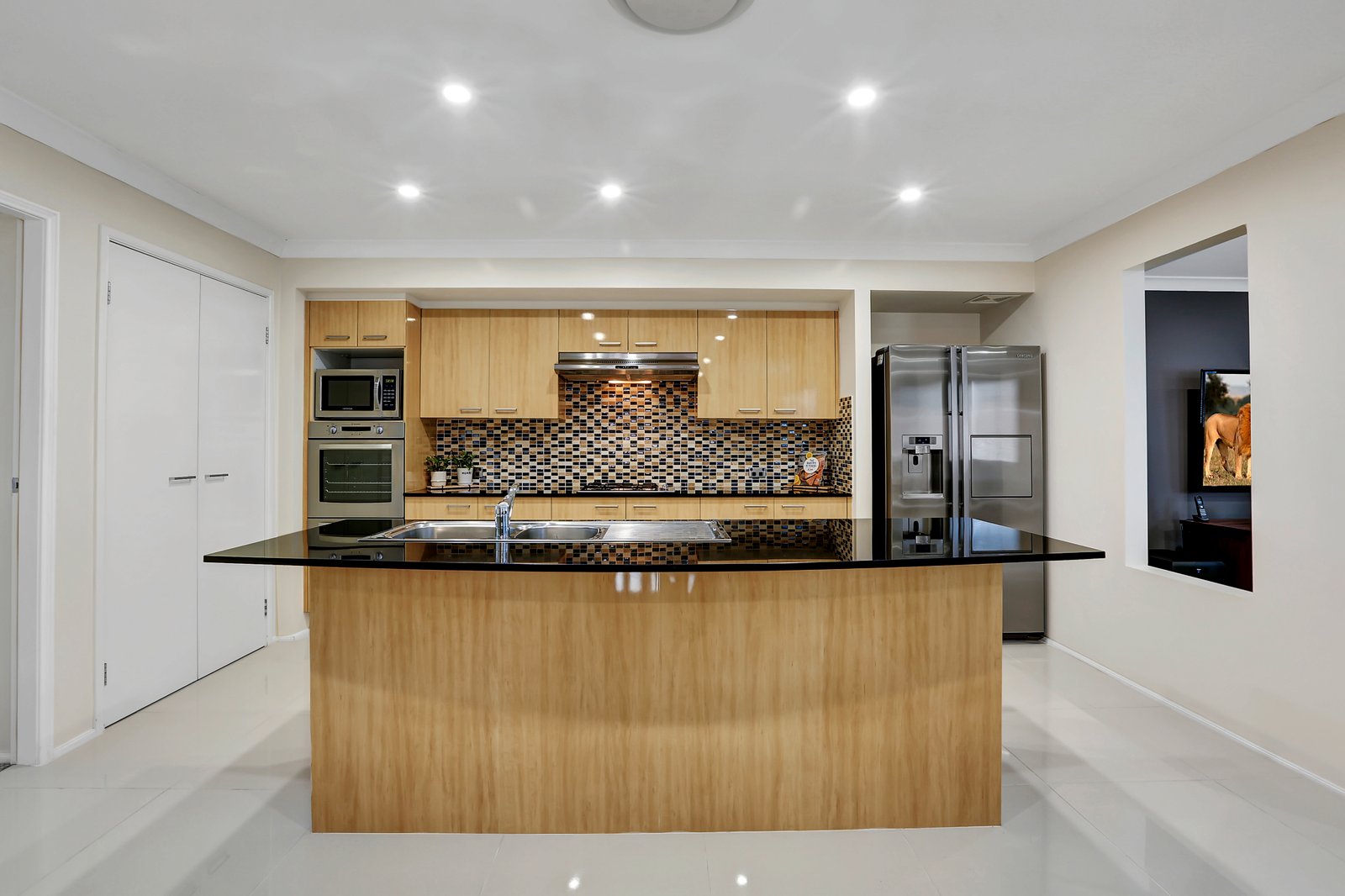 90 Robins Creek Drive HORSLEY 2