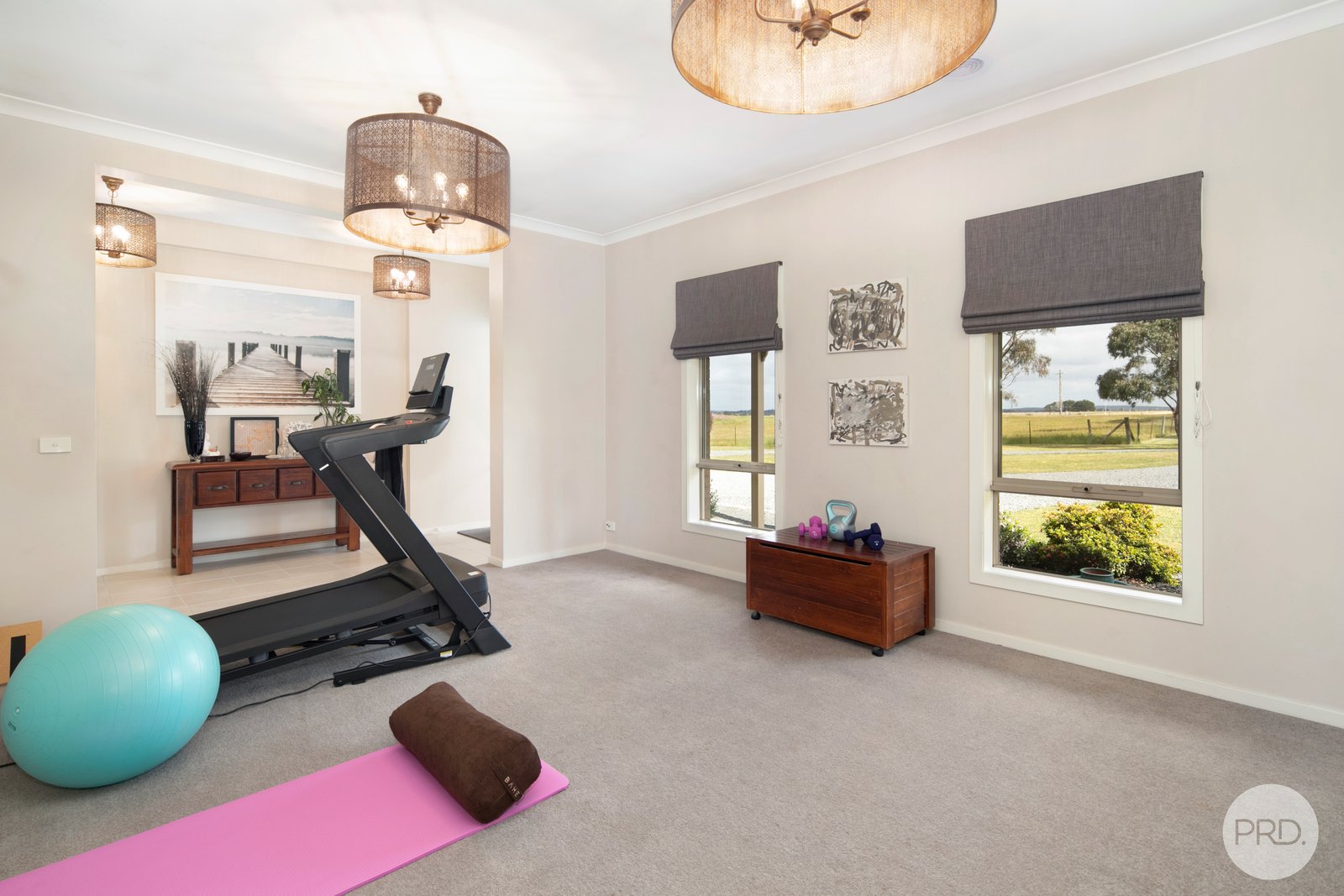 90 School Lane CAMBRIAN HILL 16