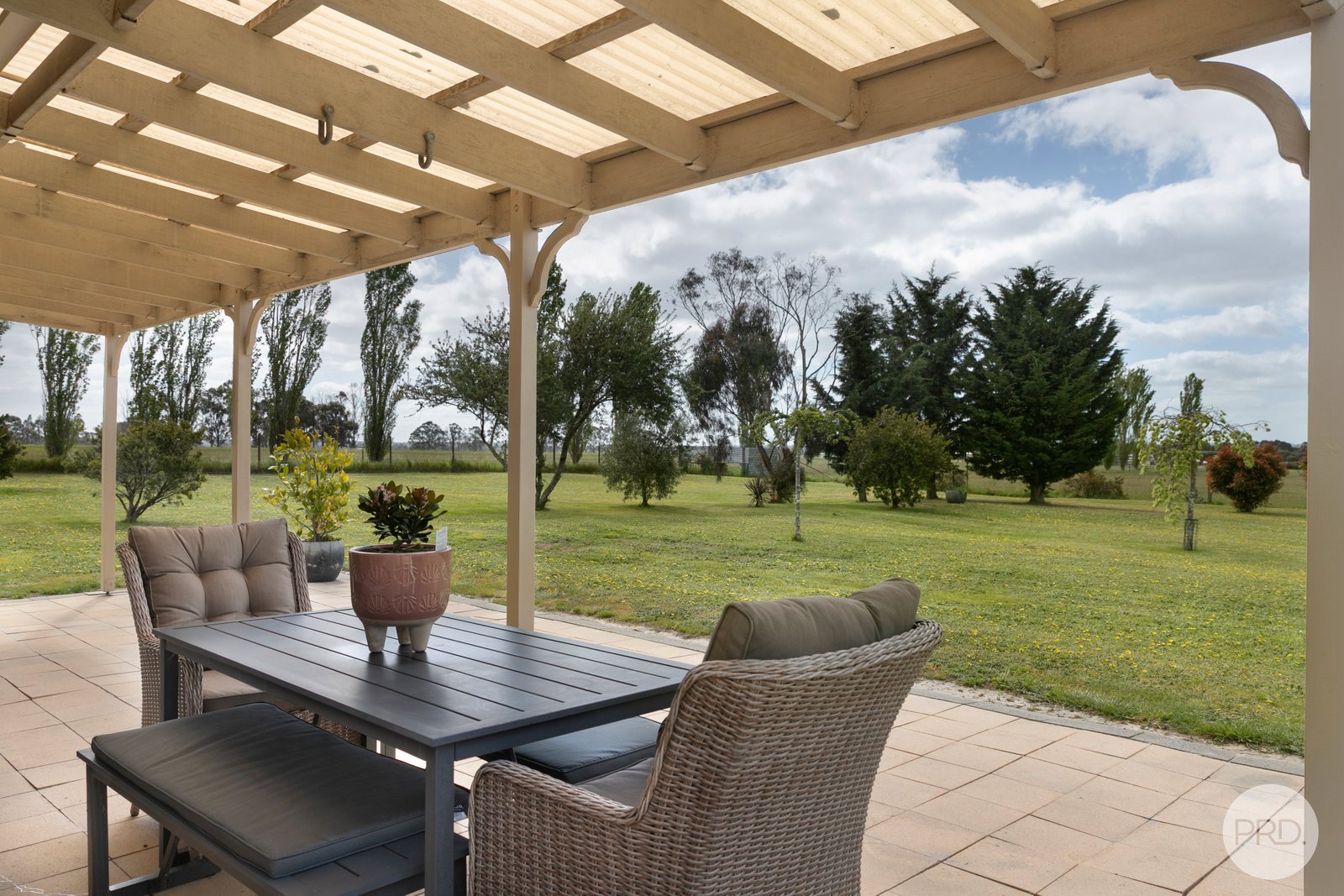 90 School Lane CAMBRIAN HILL 17