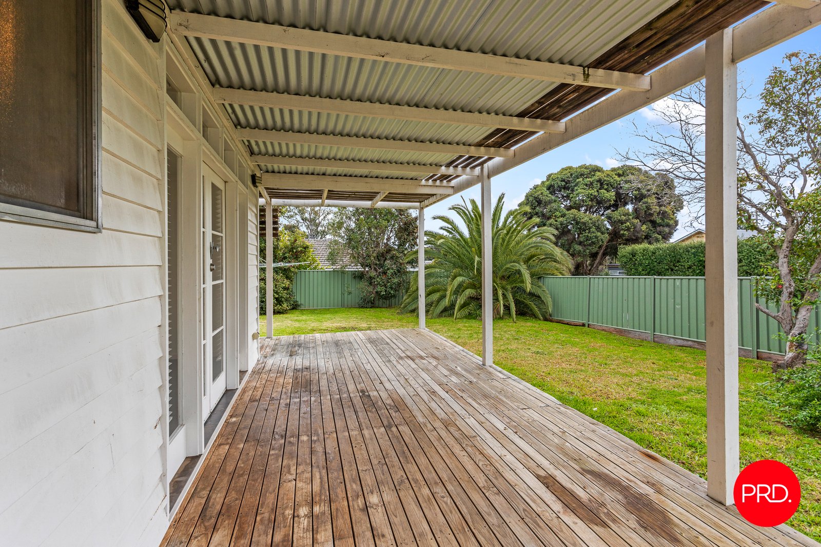 90 Somerville Street FLORA HILL 16