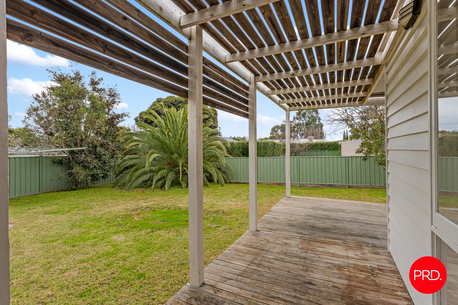 90 Somerville Street FLORA HILL 17