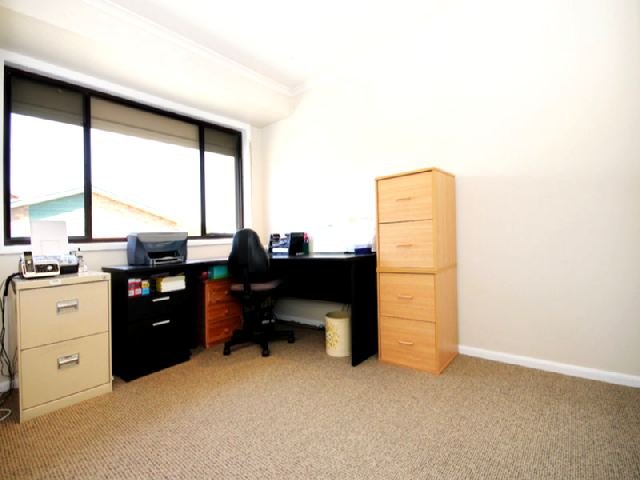 90 Thompson Street EAST MAITLAND 6