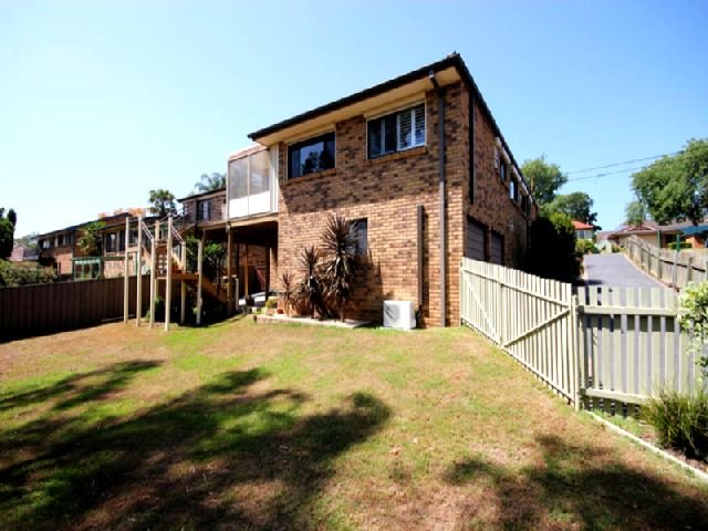 90 Thompson Street EAST MAITLAND 13