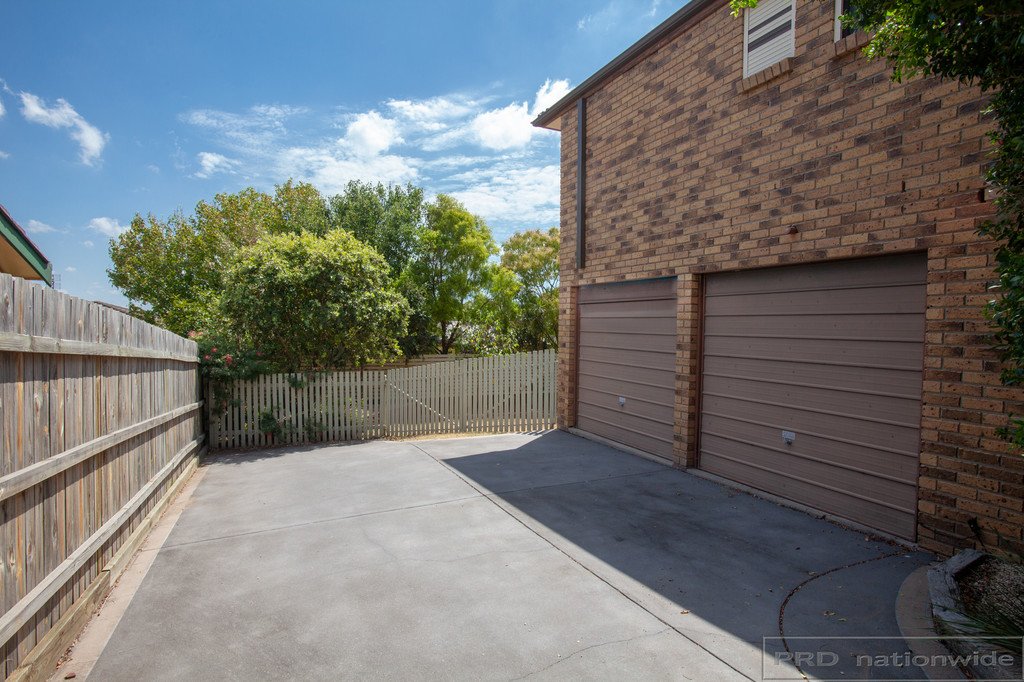 90 Thompson Street EAST MAITLAND 4