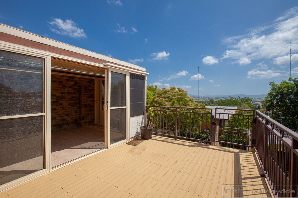 90 Thompson Street EAST MAITLAND 8