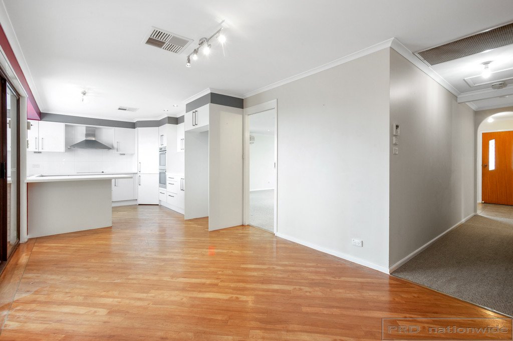 90 Thompson Street EAST MAITLAND 11