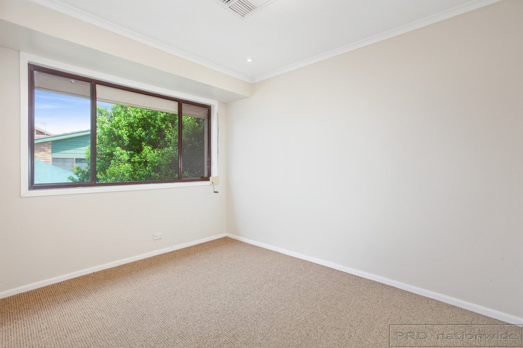 90 Thompson Street EAST MAITLAND 19