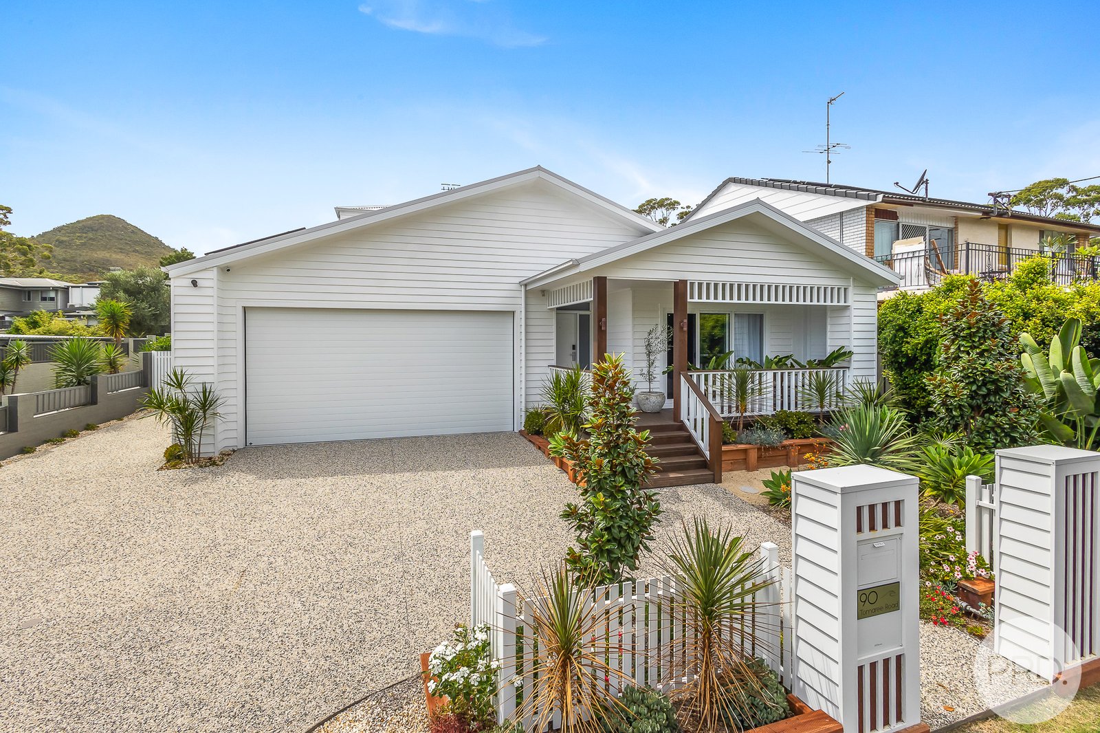 90 Tomaree Road SHOAL BAY 1