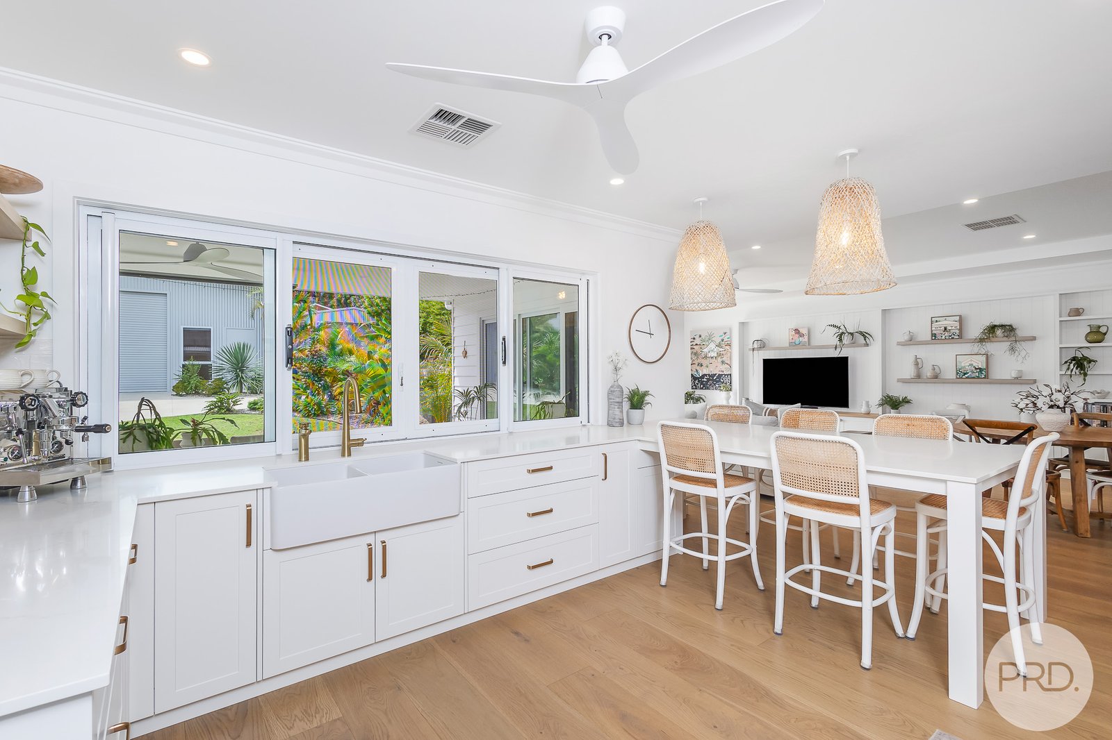 90 Tomaree Road SHOAL BAY 6