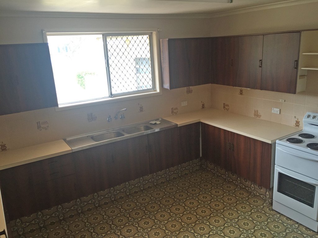 90 Townson Avenue PALM BEACH 7