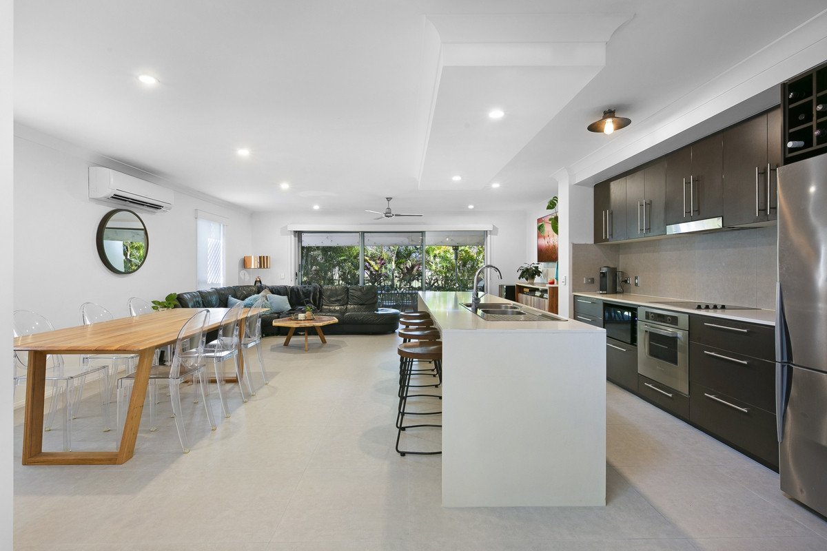 90 Verona Circuit Burleigh Waters 1