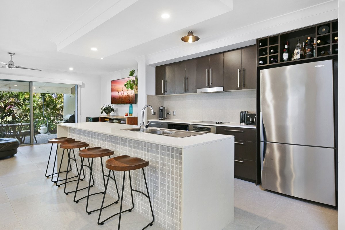 90 Verona Circuit Burleigh Waters 4