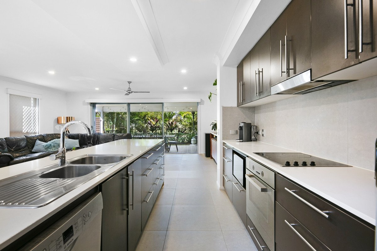 90 Verona Circuit Burleigh Waters 5
