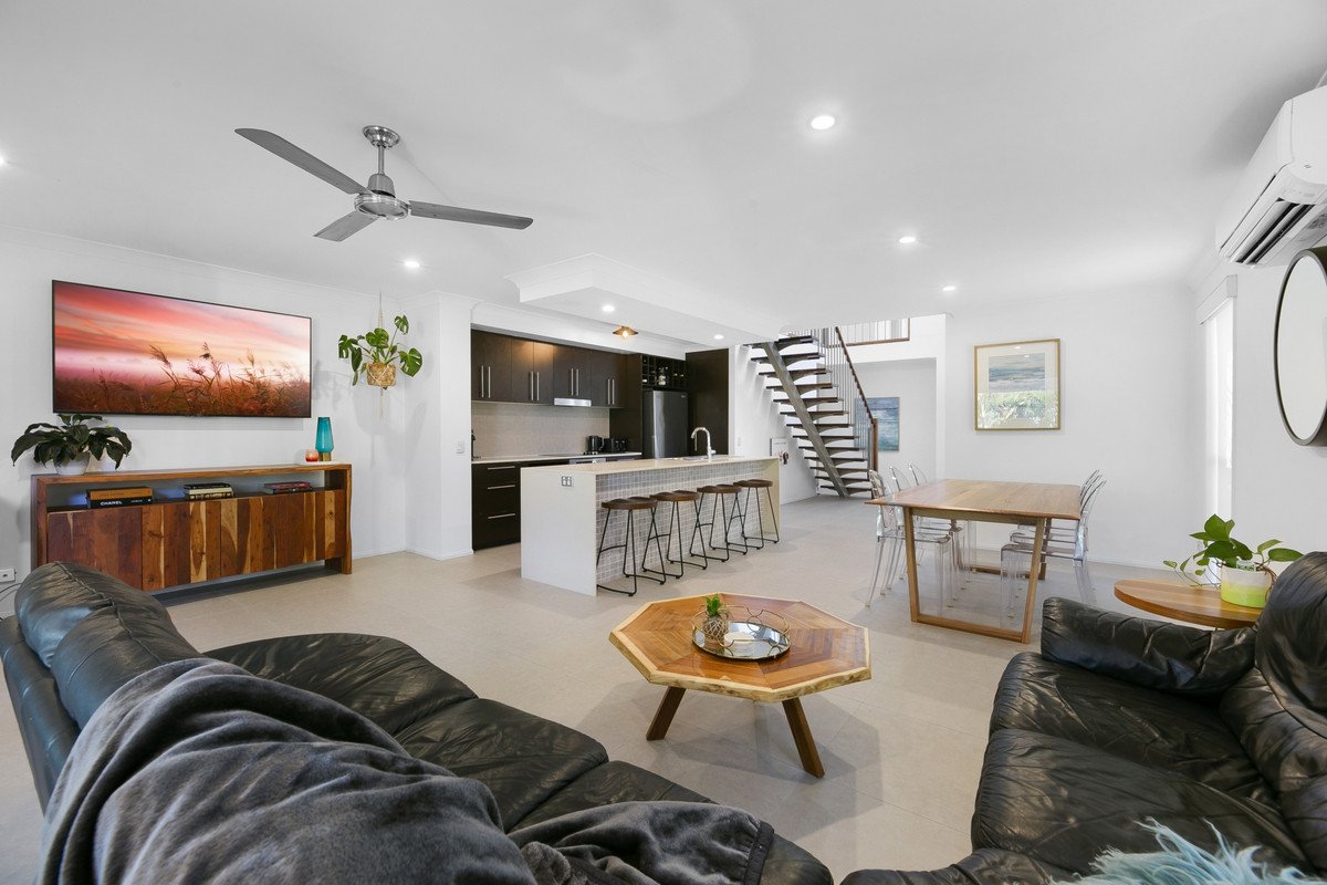 90 Verona Circuit Burleigh Waters 7