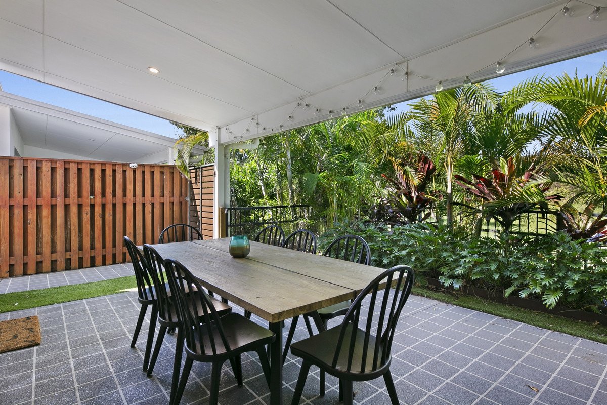 90 Verona Circuit Burleigh Waters 17