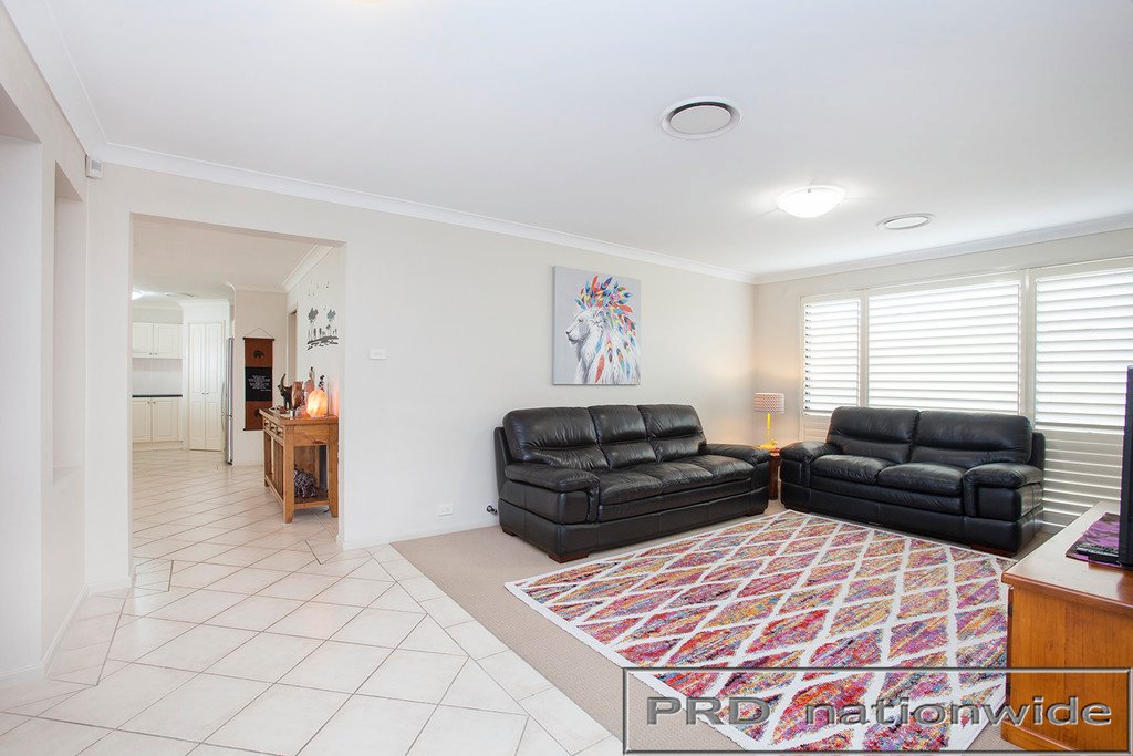 90 Worcester Drive EAST MAITLAND 10