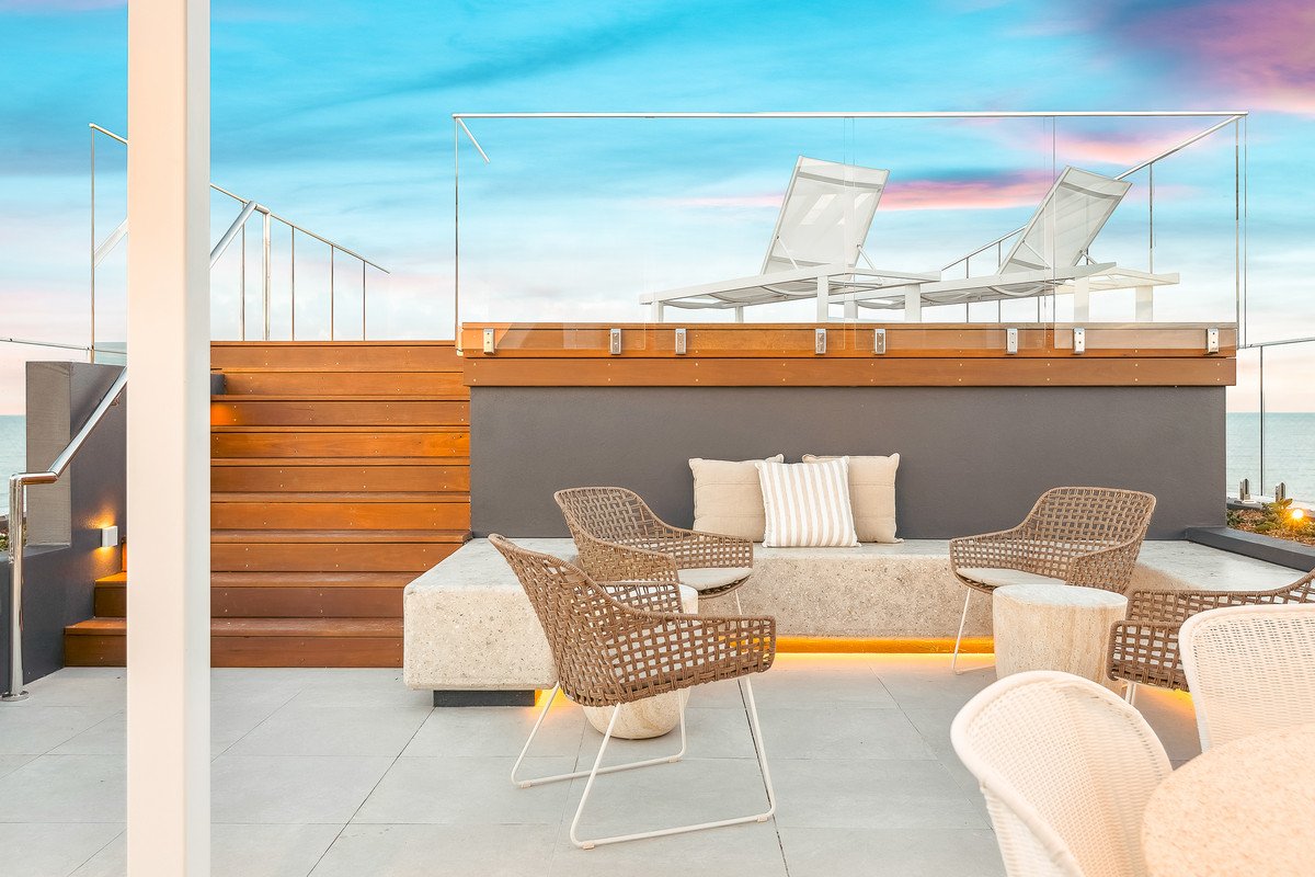 901/295 Golden Four Drive Bilinga 4