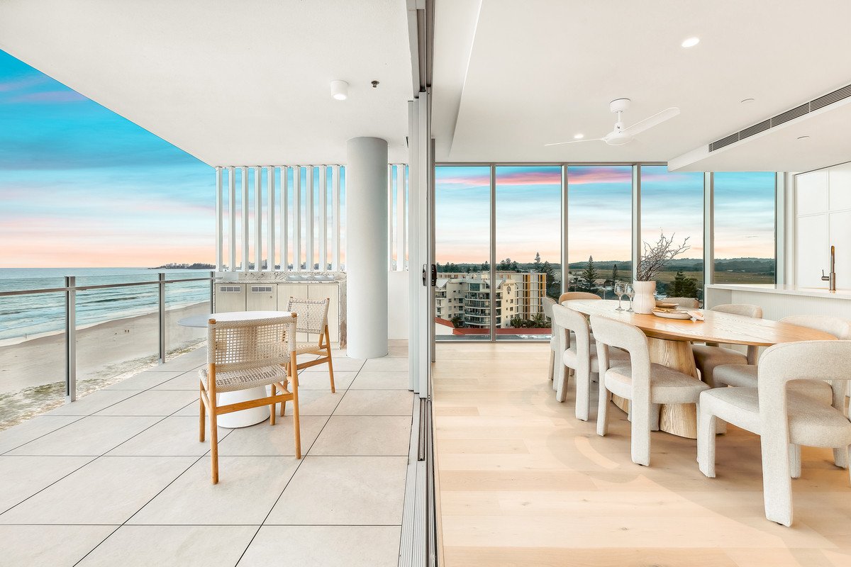 901/295 Golden Four Drive Bilinga 5