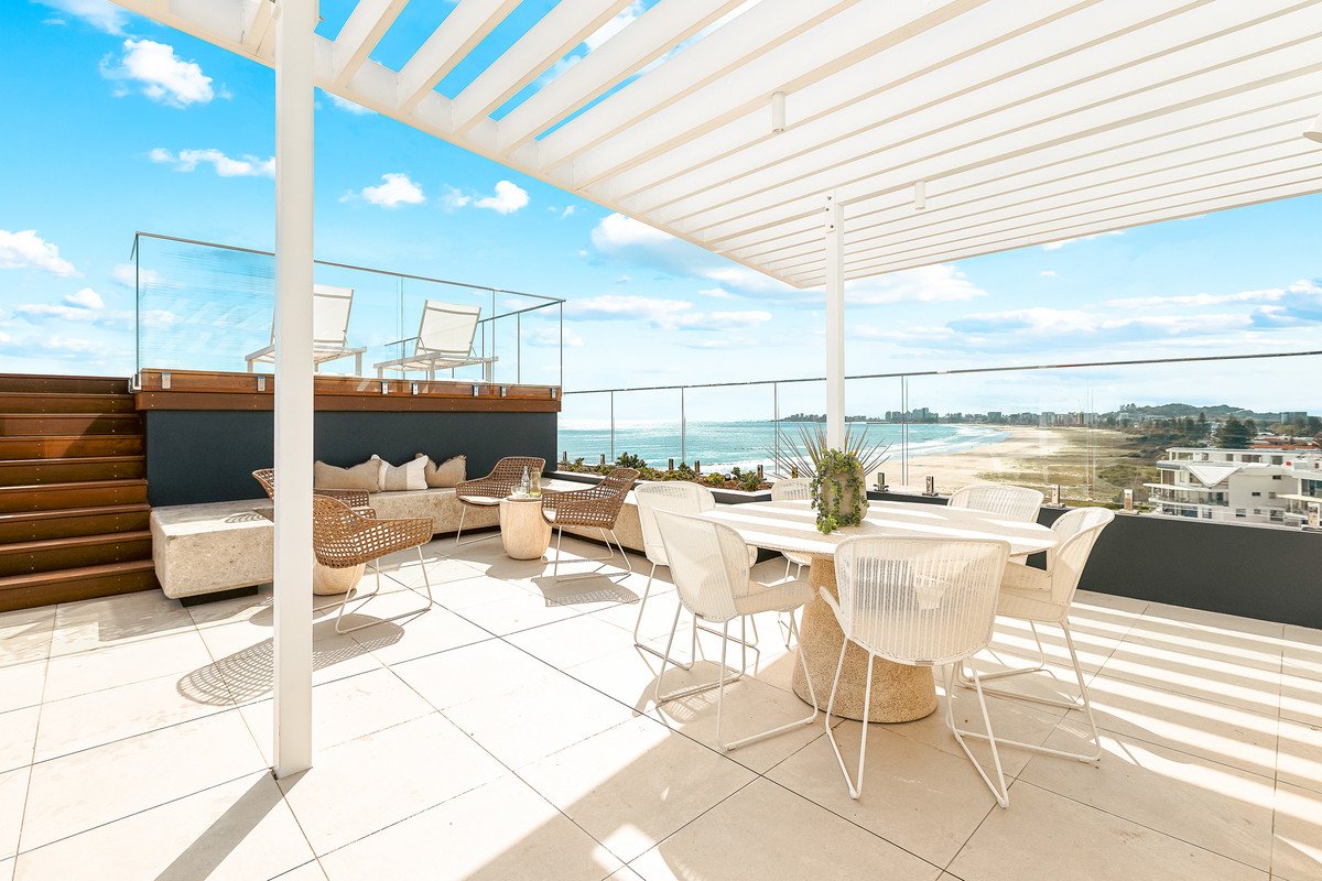 901/295 Golden Four Drive Bilinga 22