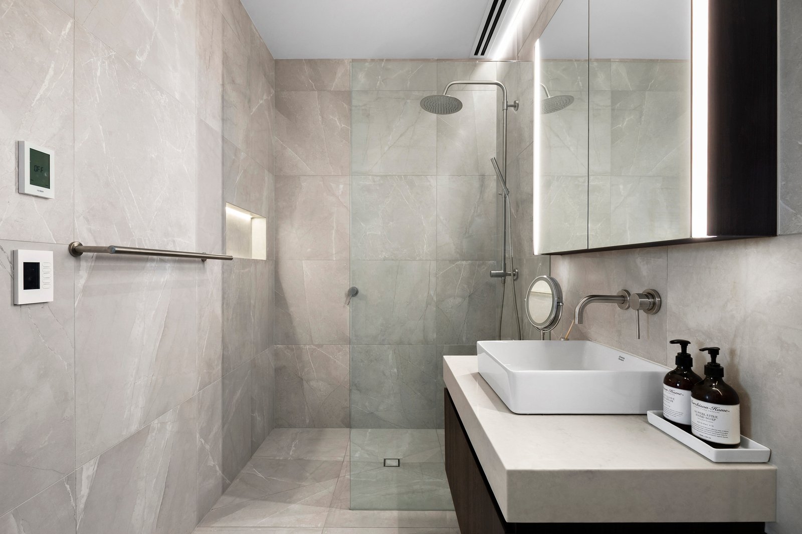 901/57 Bay Street, Port Melbourne, 3207