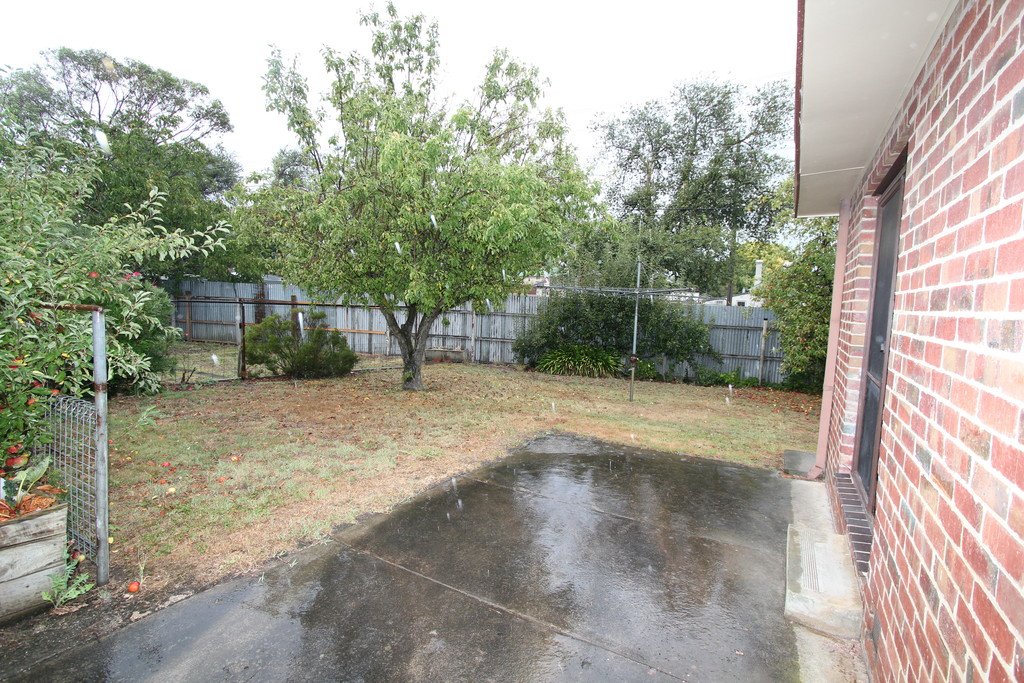 902 Doveton Street Nth  BALLARAT NORTH 18