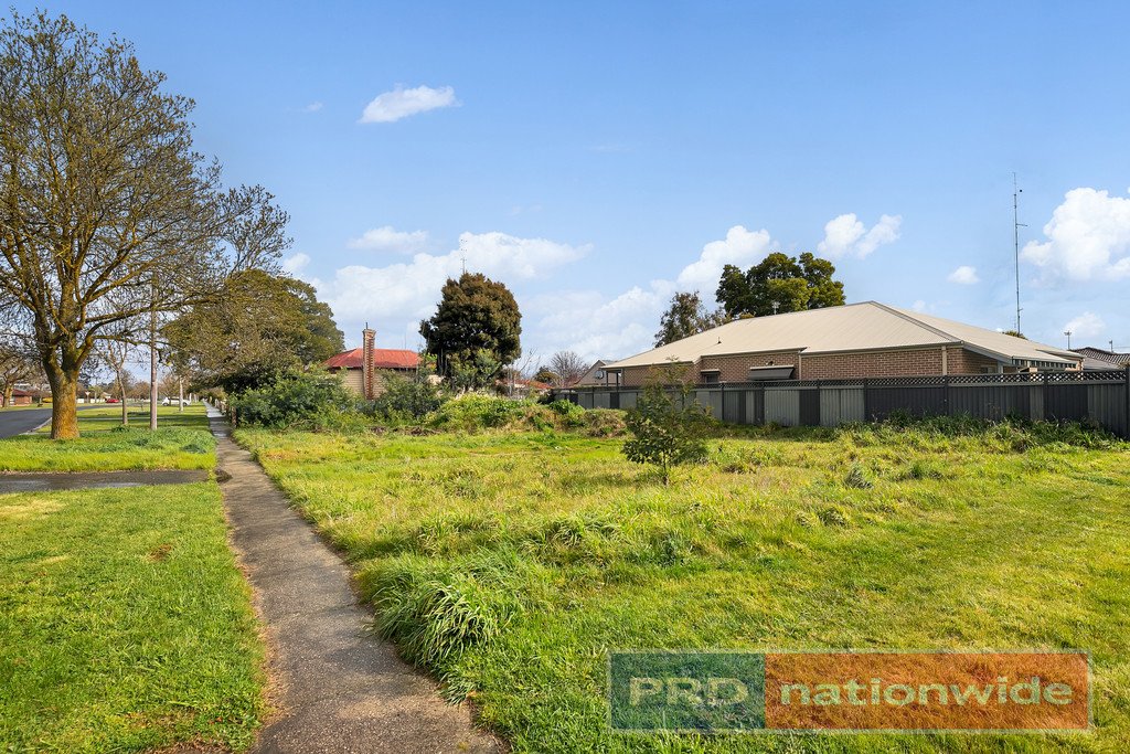 902 Talbot Street REDAN 3