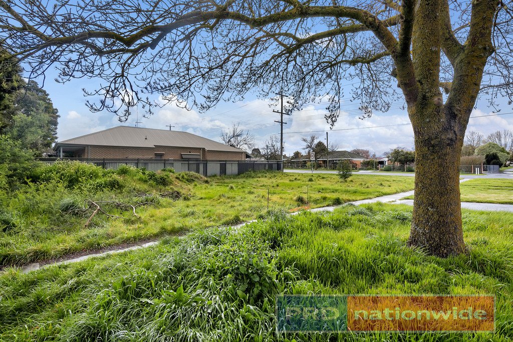 902 Talbot Street REDAN 6