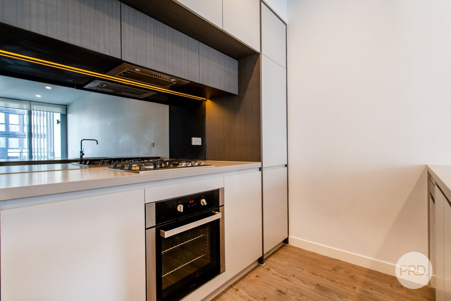 902/10 Aviators Way PENRITH 4