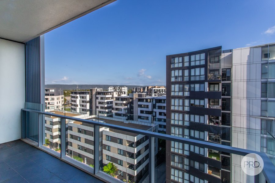 902/10 Aviators Way PENRITH 14