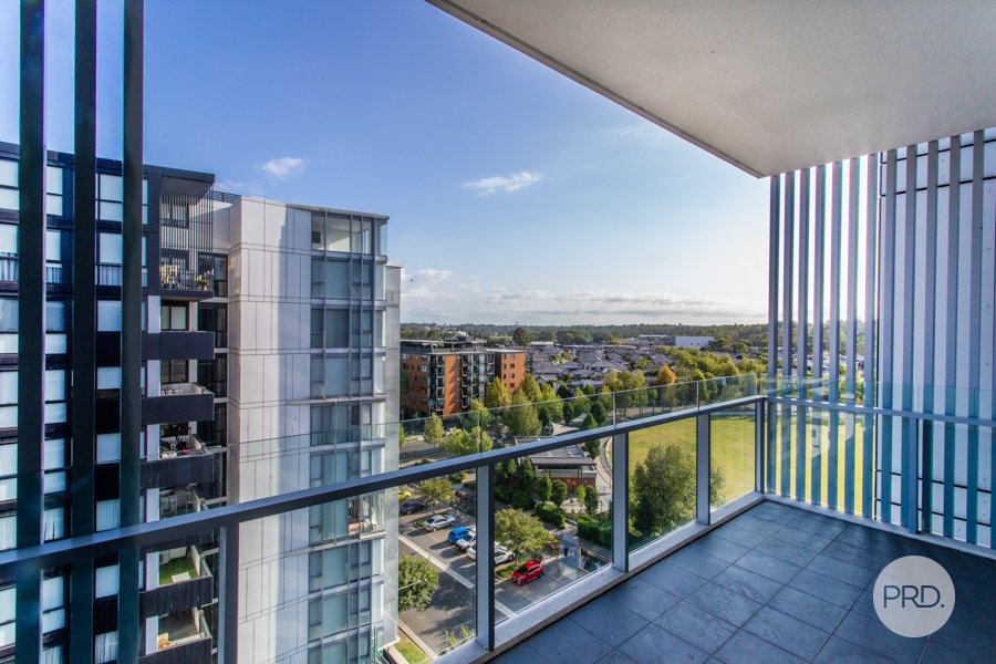 902/10 Aviators Way PENRITH 15