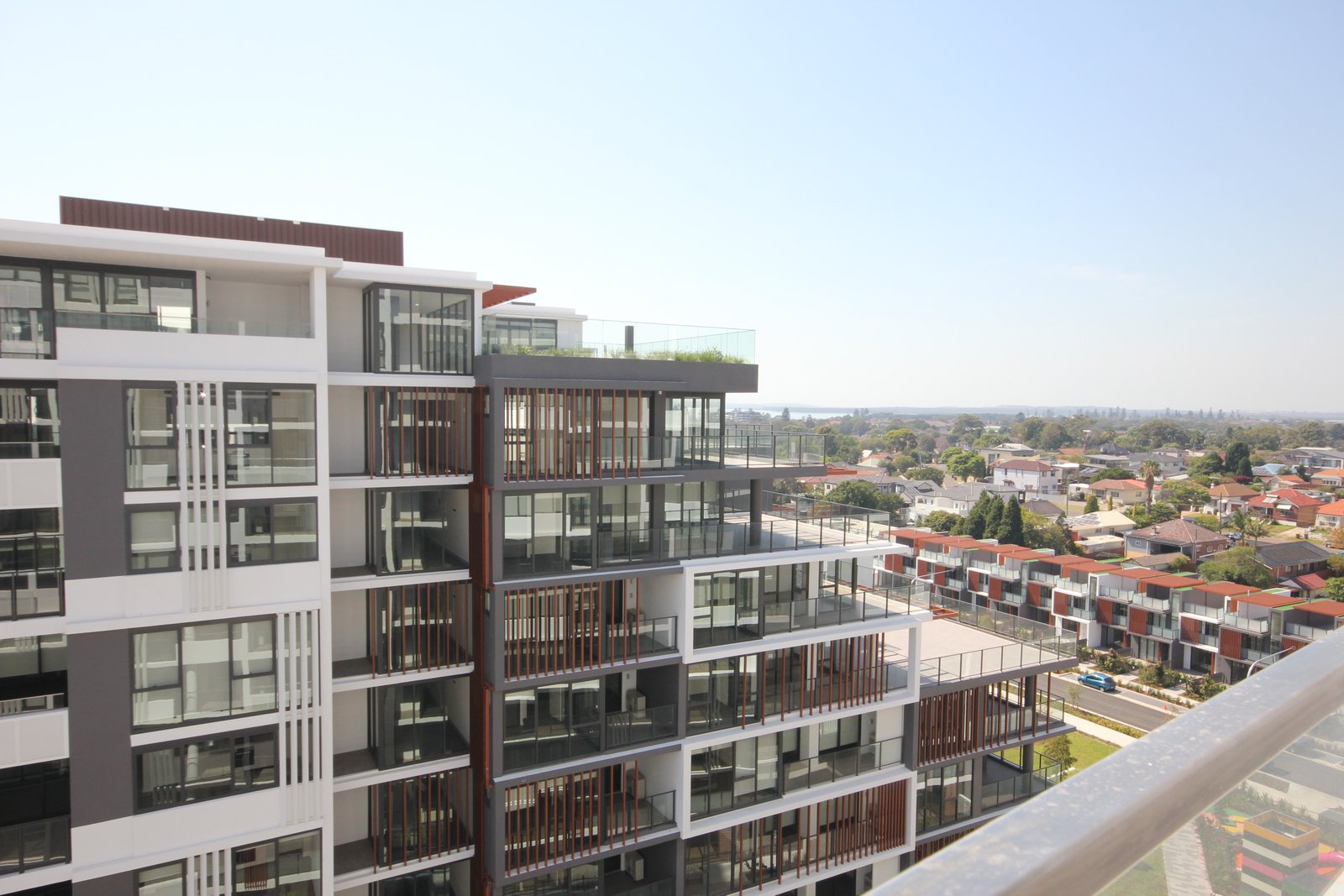 902/15 Garrigarrang Avenue KOGARAH 11