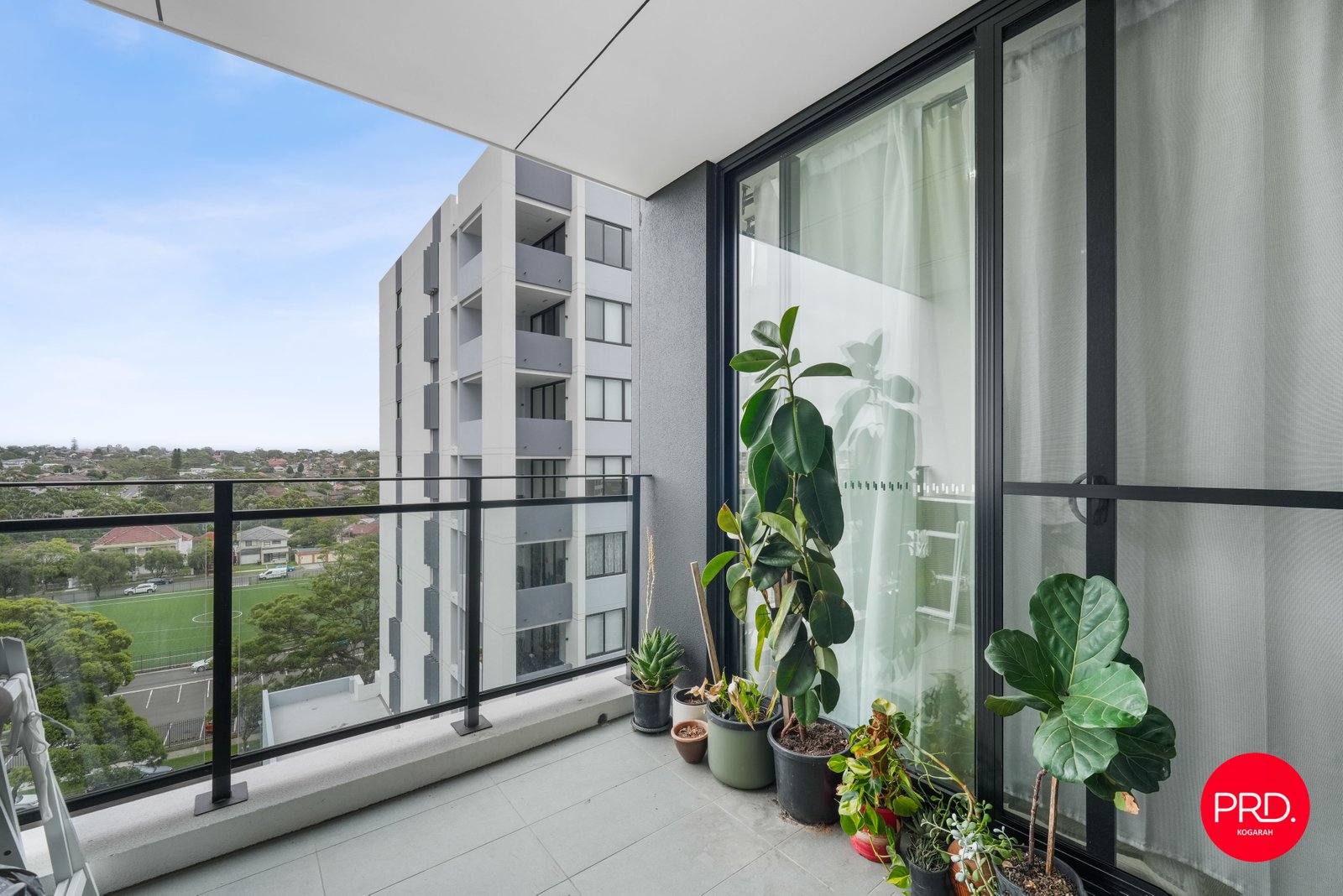 902/44 Regent Street KOGARAH 8