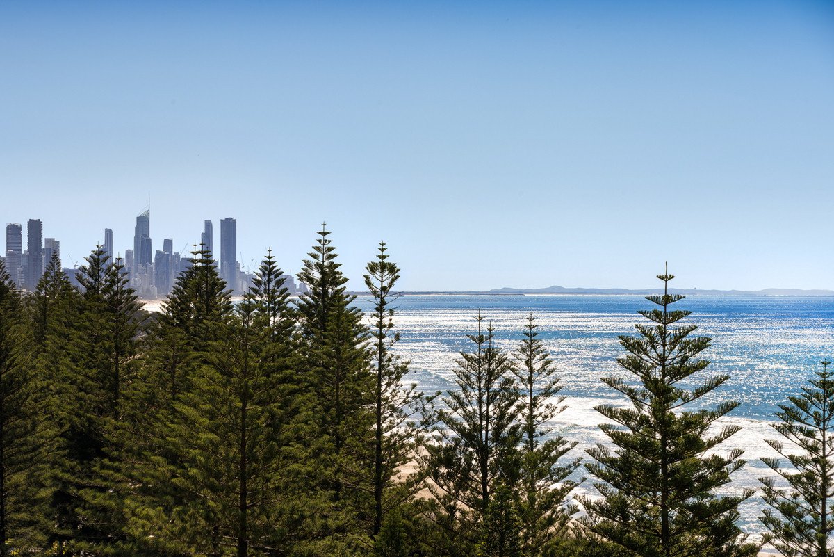 902/58 The Esplanade Burleigh Heads 23