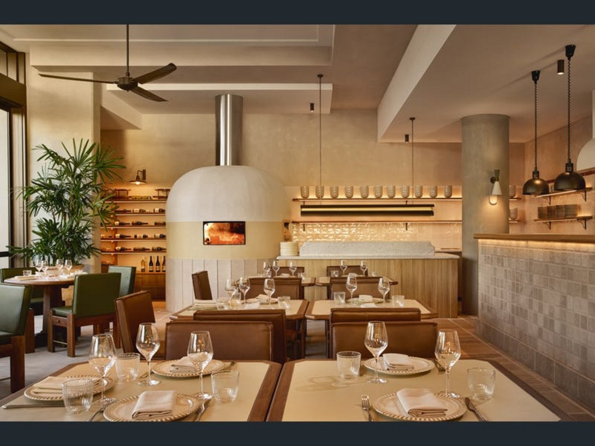 902/58 The Esplanade Burleigh Heads 28