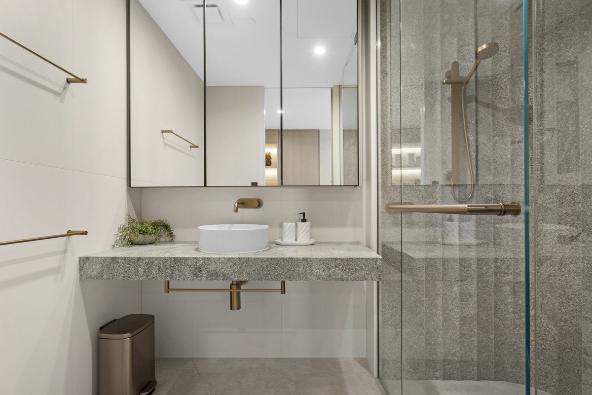 902/58 The Esplanade Burleigh Heads 15