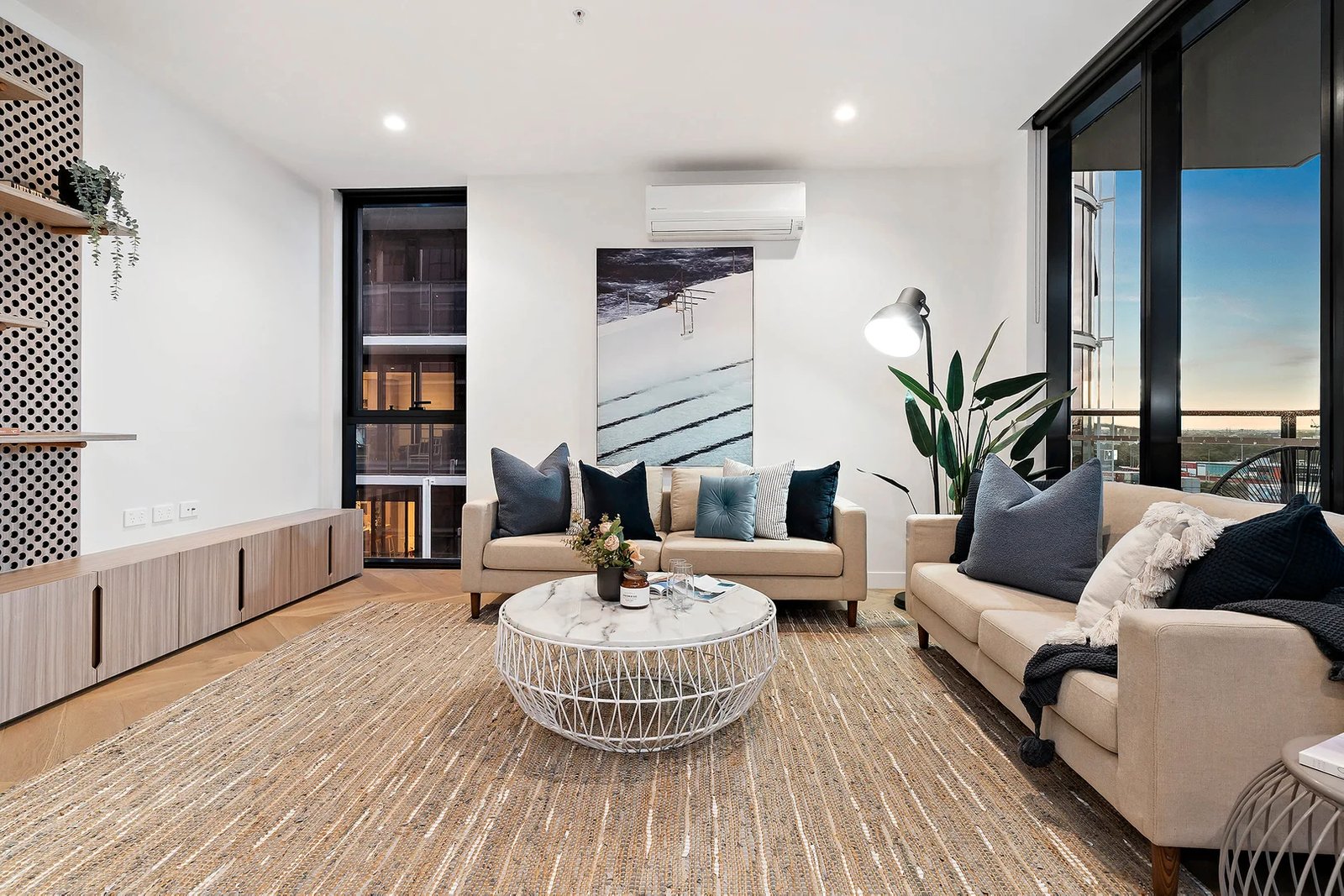 Gallery: 903/320 Plummer Street