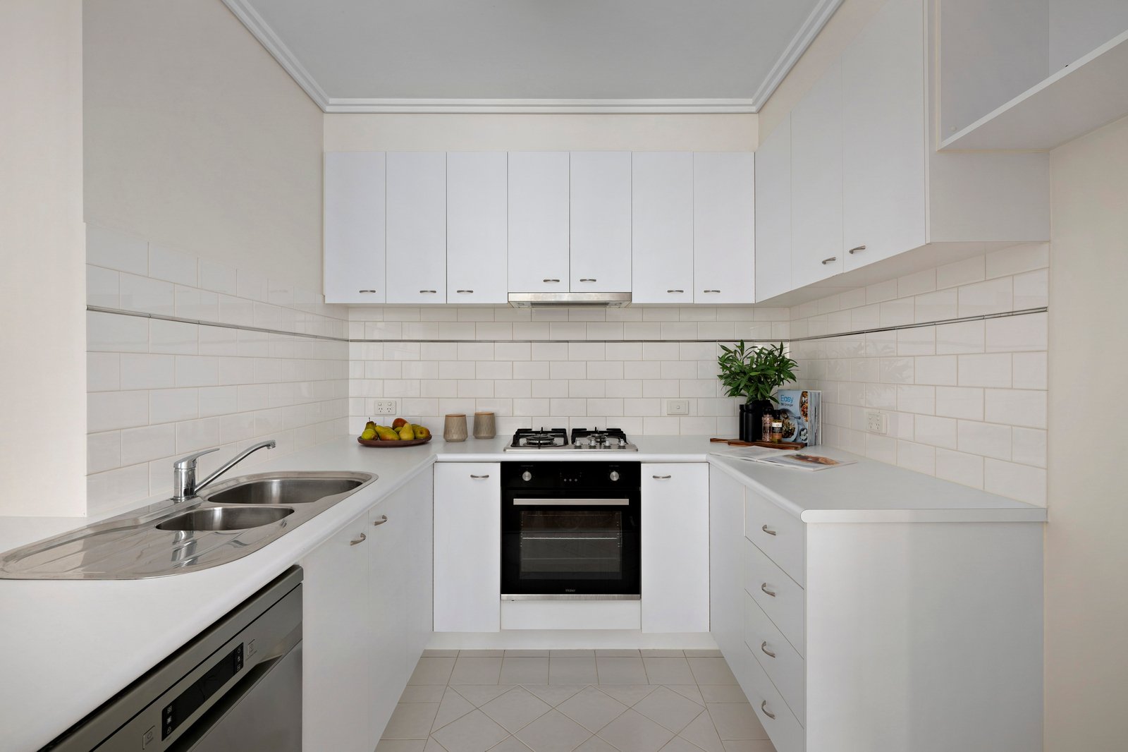 903/38 Bank Street, South Melbourne, 3205