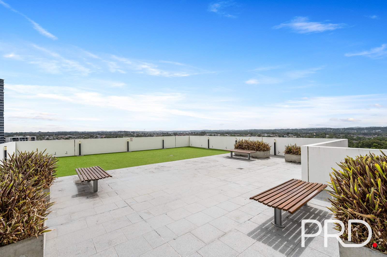 90/387 Macquarie Street LIVERPOOL 16