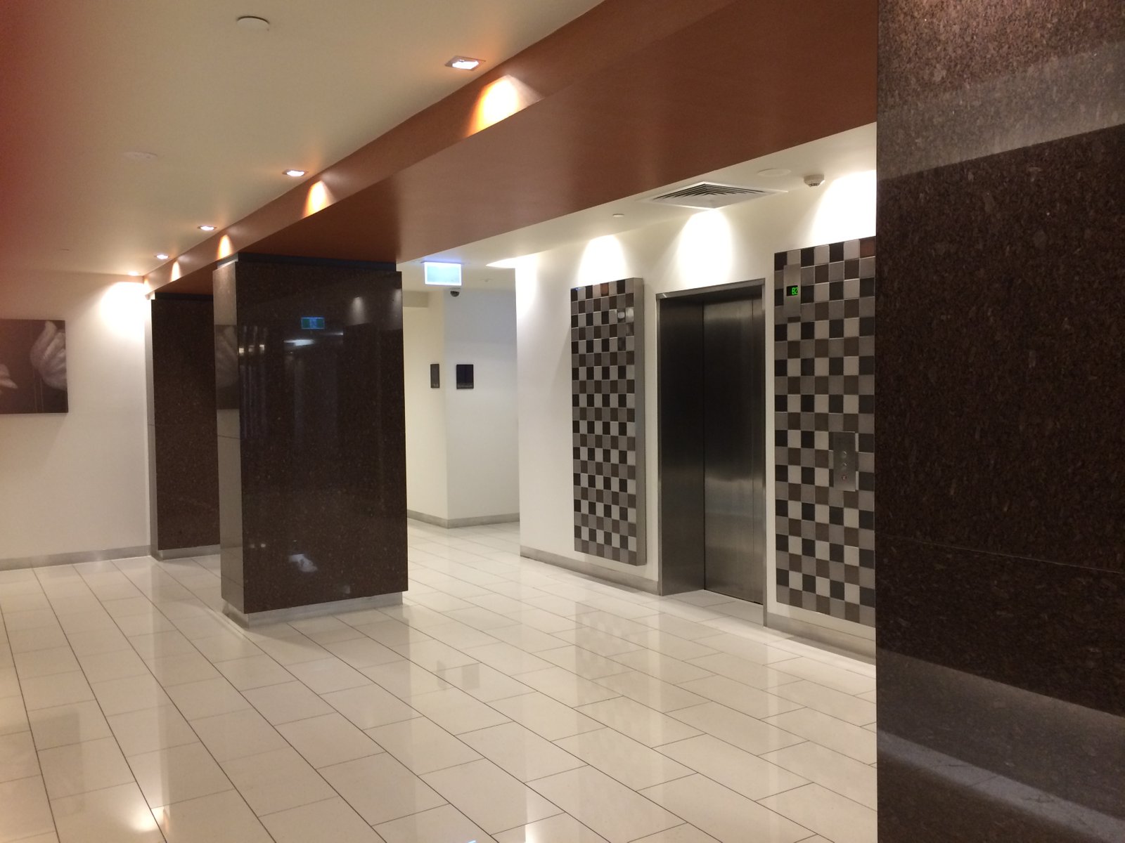 Gallery: 904/610 St Kilda Road